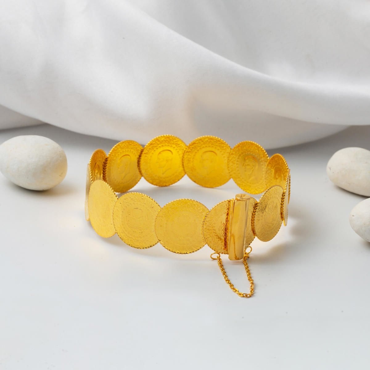 22K Yellow Gold 13 Quarter Coin Hinged Cuff Bangle