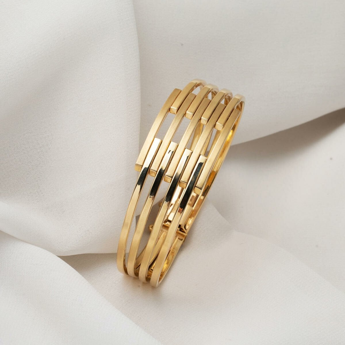 14K Yellow Gold 5 Row Ribbed Hinged Cuff Bangle