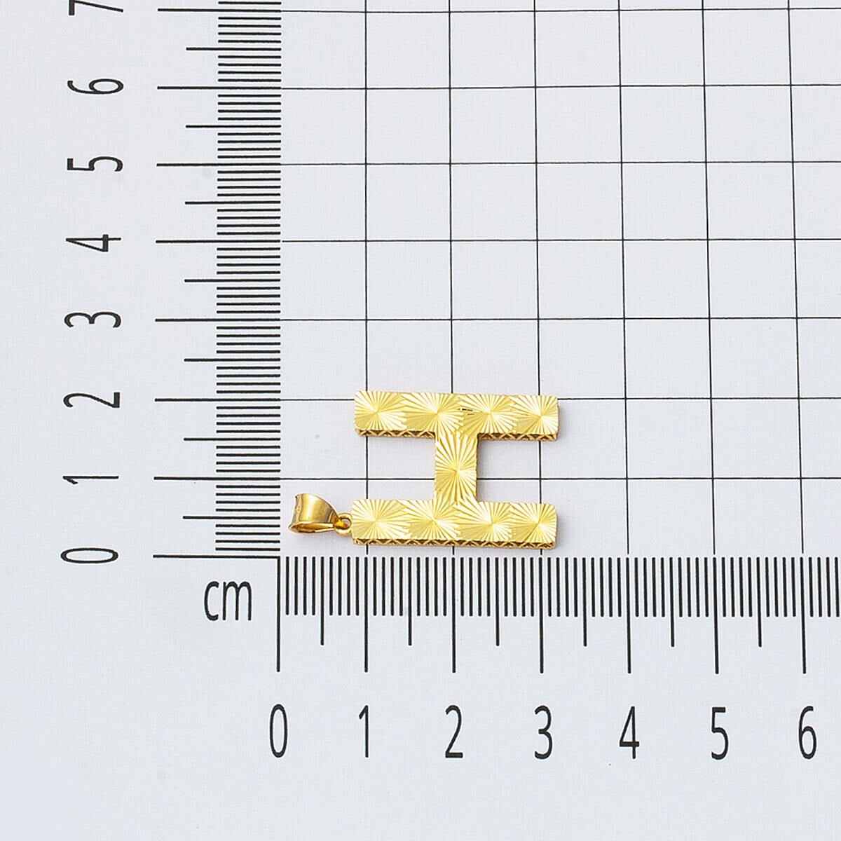 14K Yellow Gold 3 Dimensional Engraved H Initial Necklace