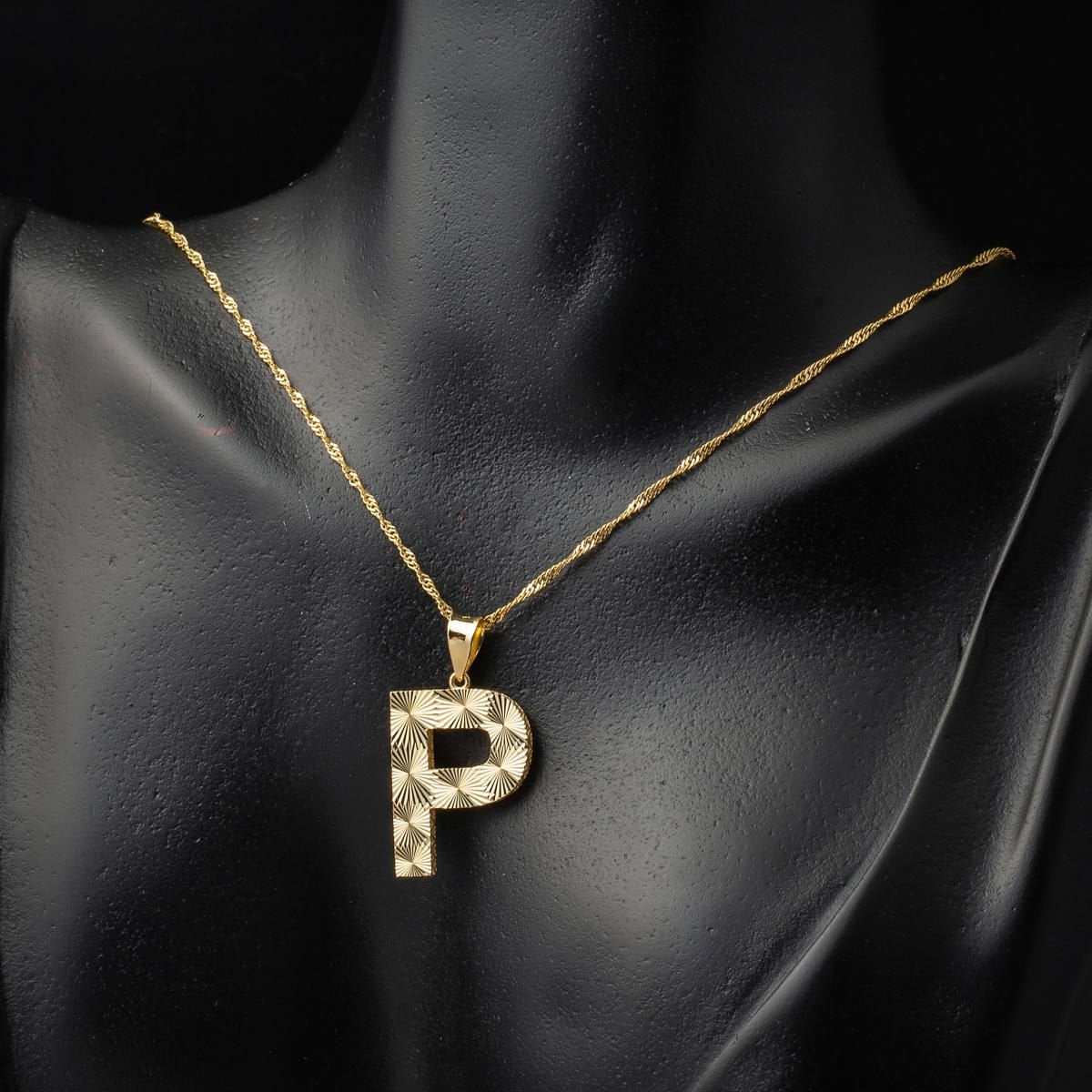 14K Yellow Gold 3 Dimensional Engraved P Initial Necklace