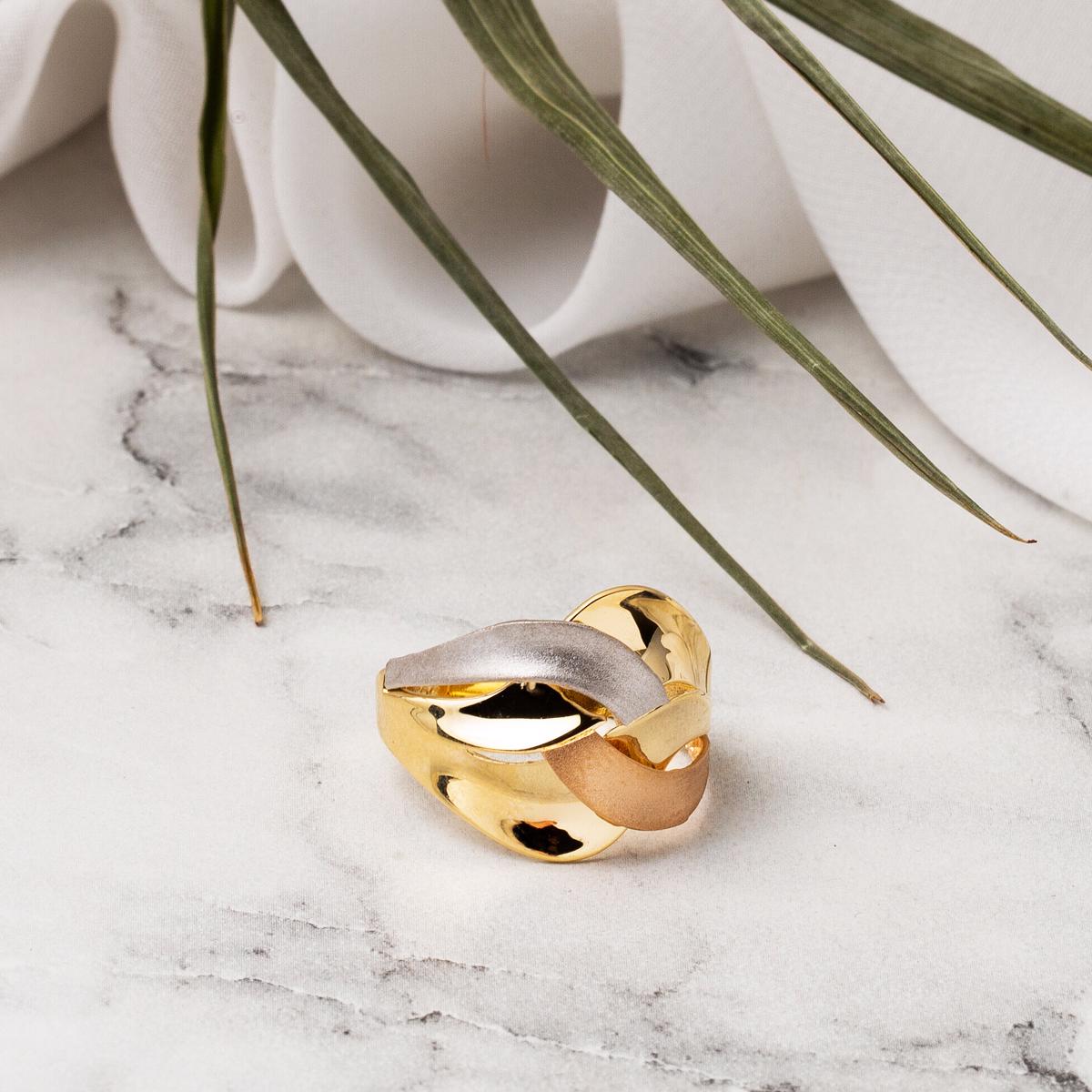 14K Yellow Gold 3 Colored Ring (3.21 g)