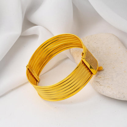 14K Yellow Gold 5 Row Mesh Hinged Cuff Cubic Zirconia Bangle