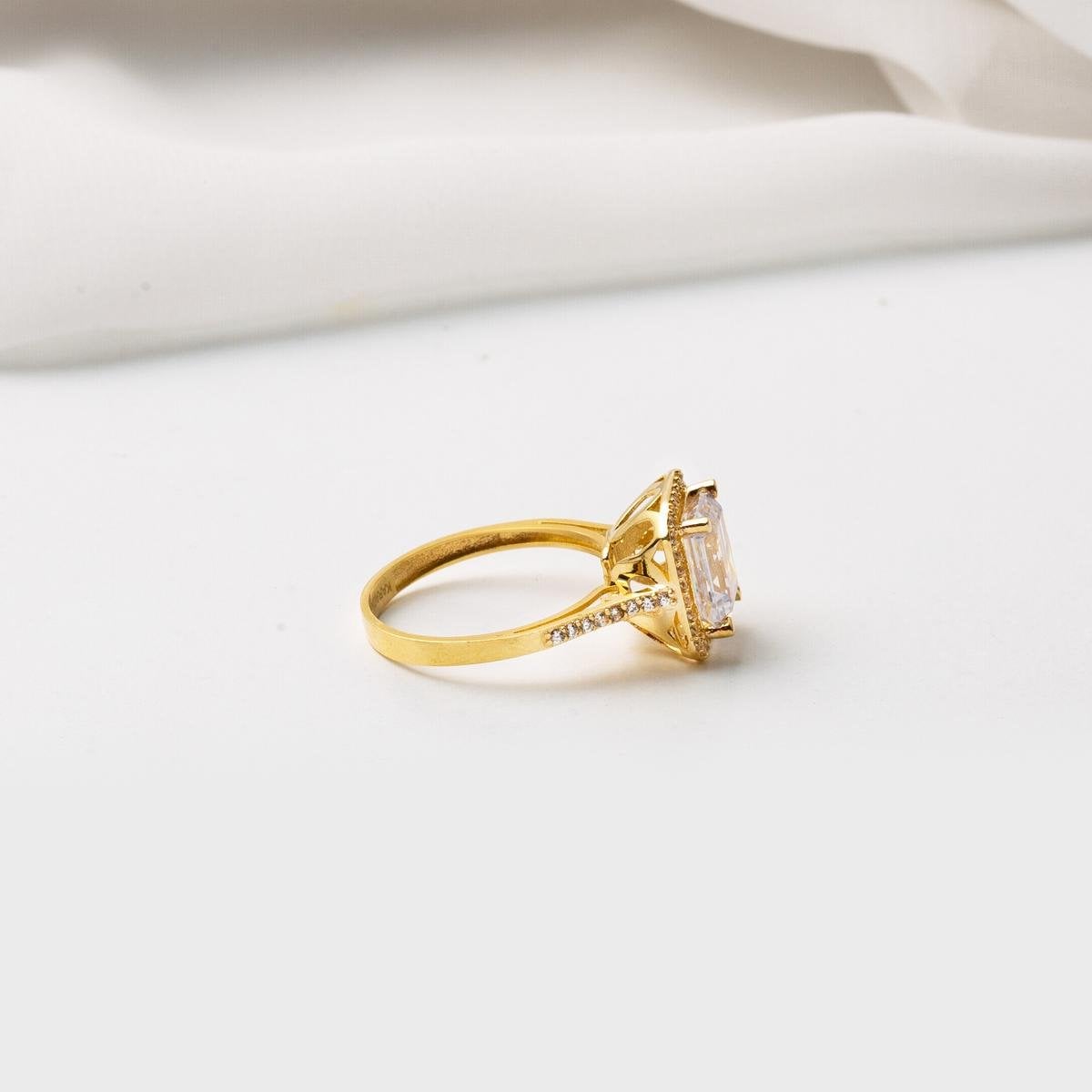 14K Yellow Gold Baguette Cubic Zirconia Ring (2.67 g)