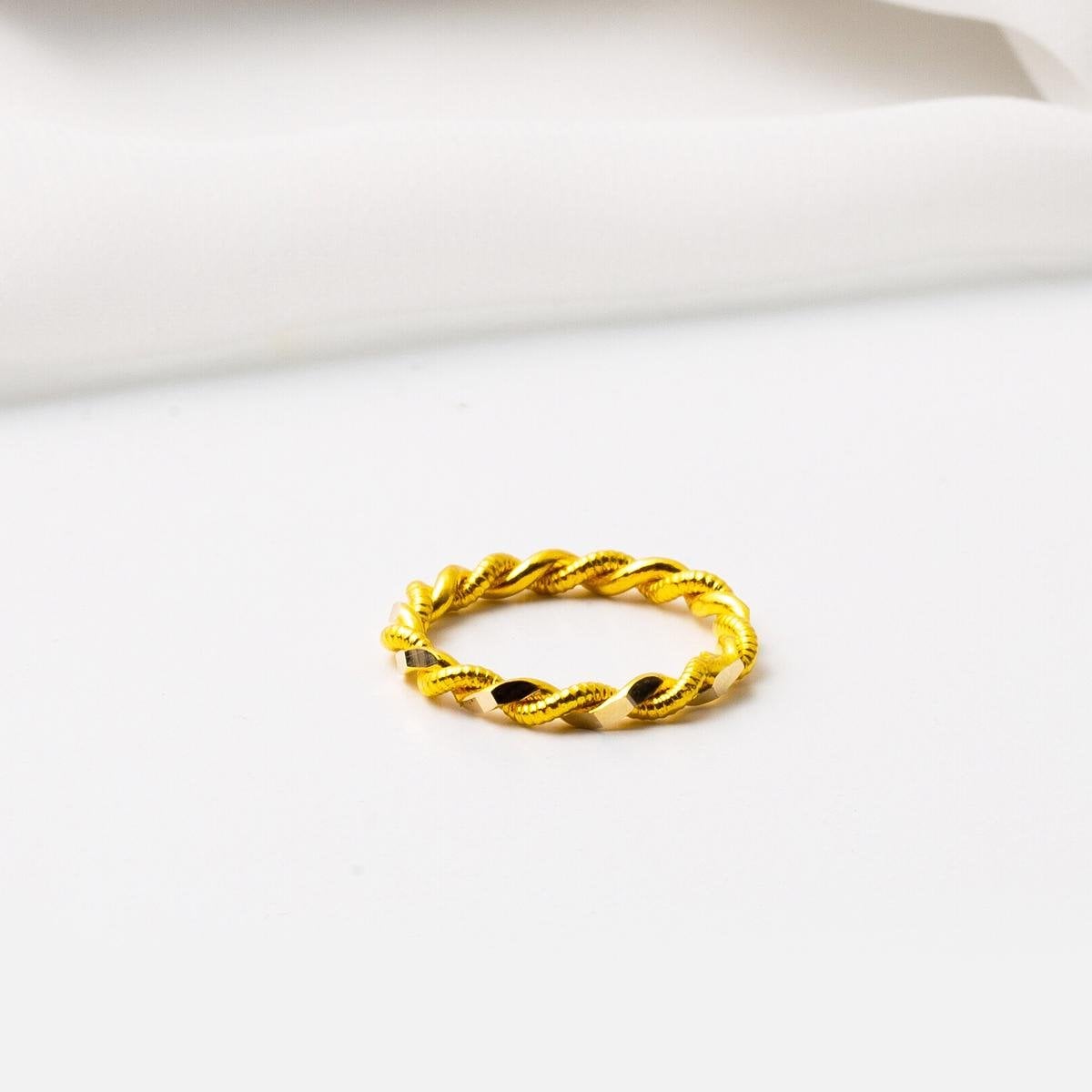 14K Yellow Gold Twisted Ring