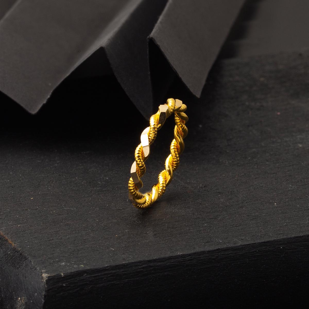 14K Yellow Gold Twisted Ring