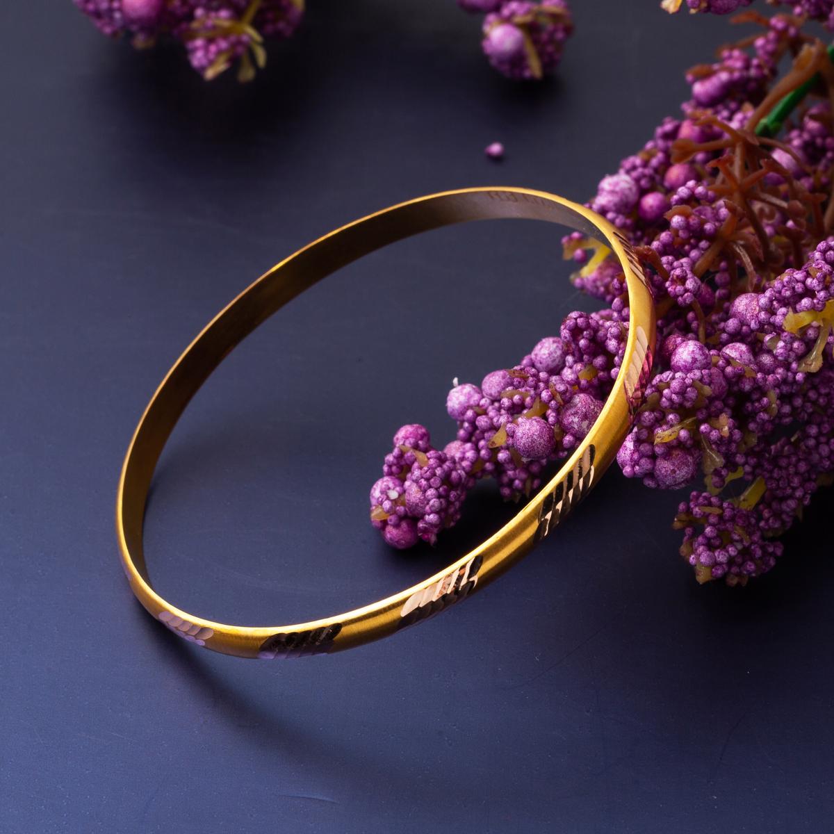 14K Yellow Gold Gift Bangle (3.6 g)