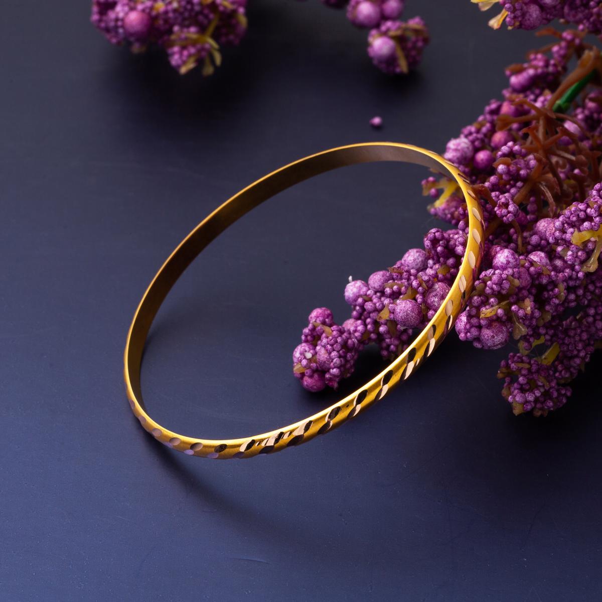 14K Yellow Gold Gift Bangle