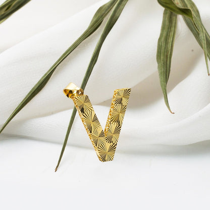 14K Yellow Gold Engraved V Initial Pendant