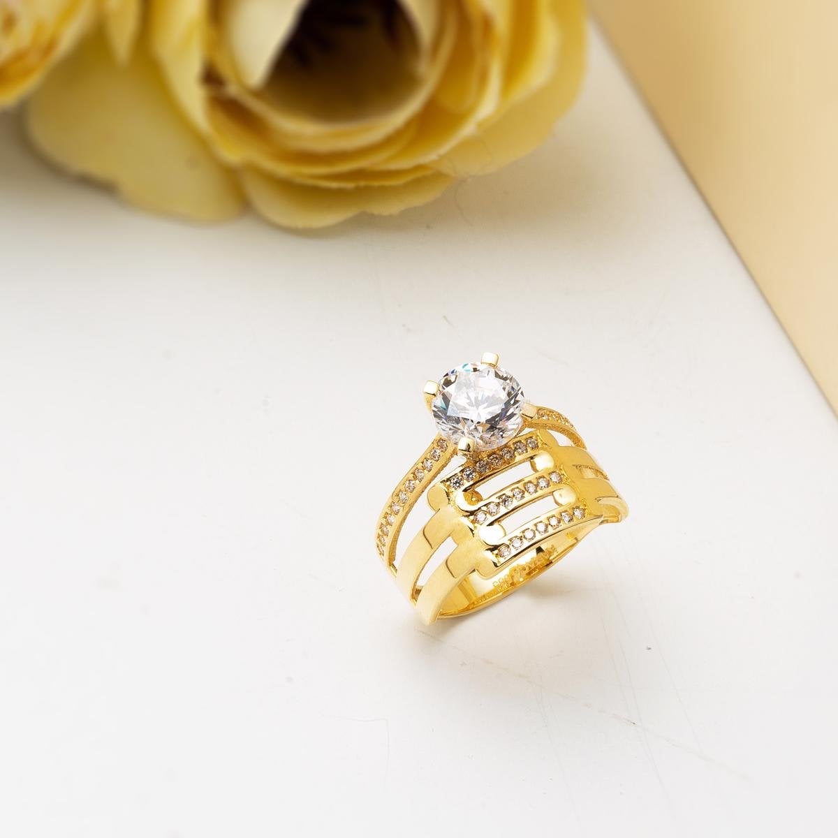 14K Yellow Gold Ribbed Solitaire Cubic Zirconia Ring