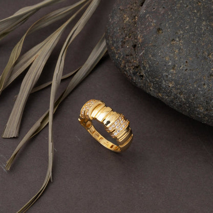 14K Yellow Gold Women's Cubic Zirconia Ring (3.74 g)