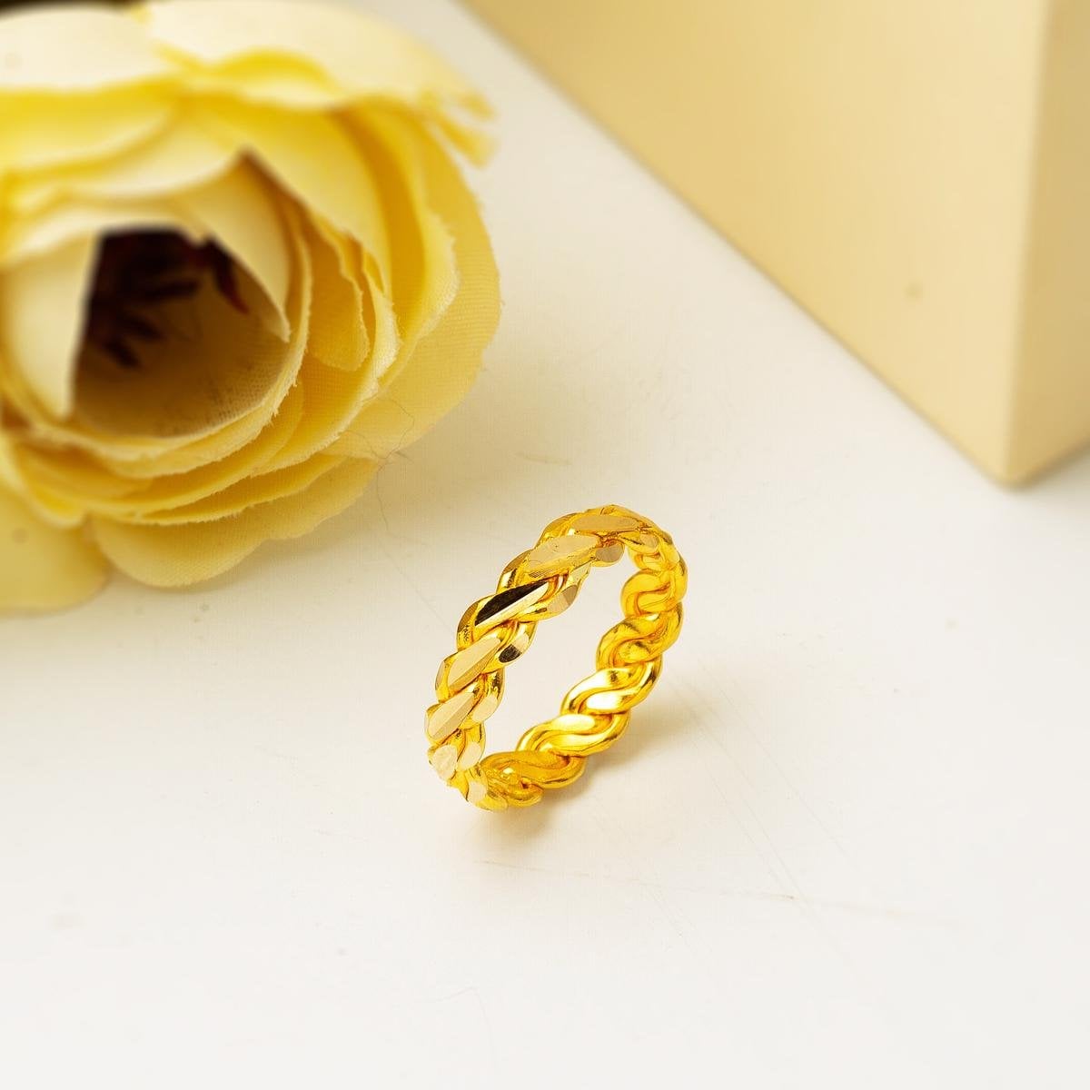 14K Yellow Gold Mersin Twisted Ring