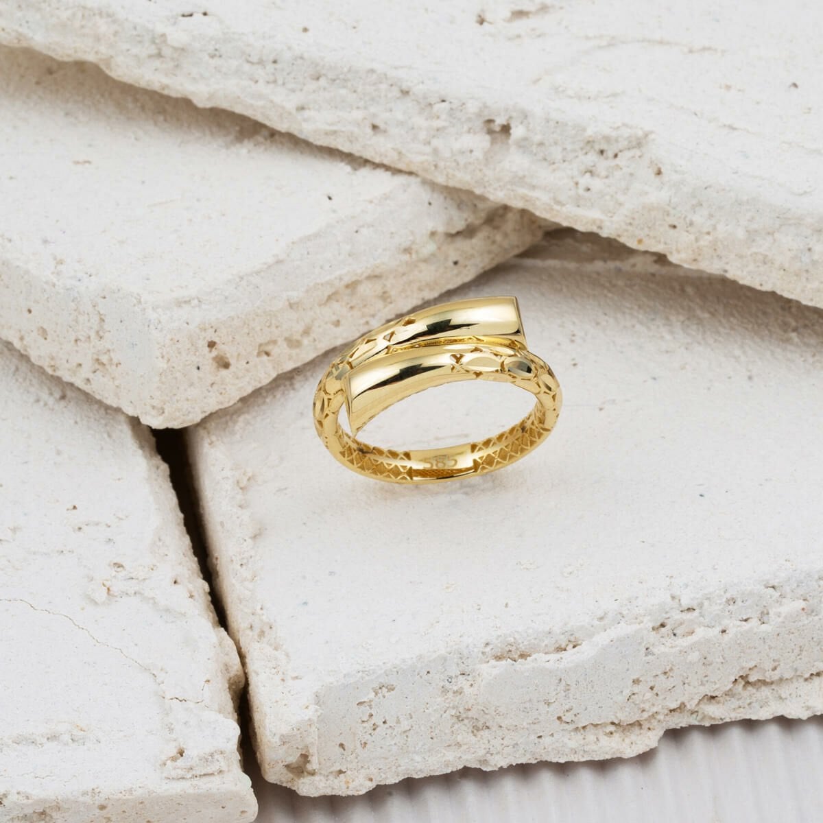 14K Yellow Gold Modern Design Ring