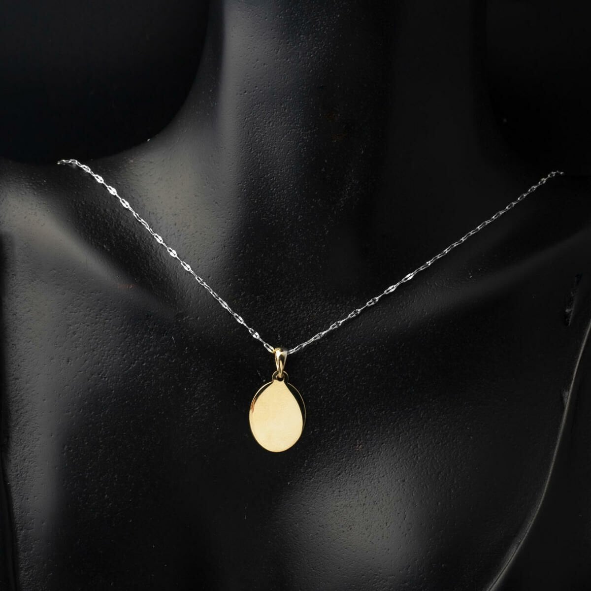 14K Gold Oval Plate Pendant