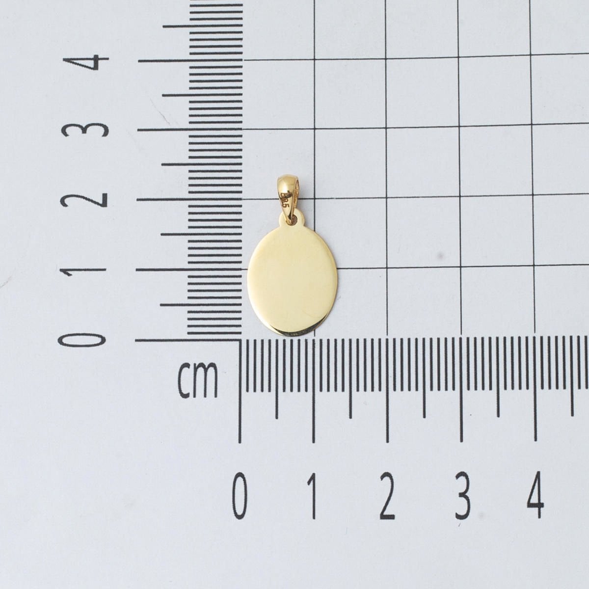 14K Gold Oval Plate Pendant