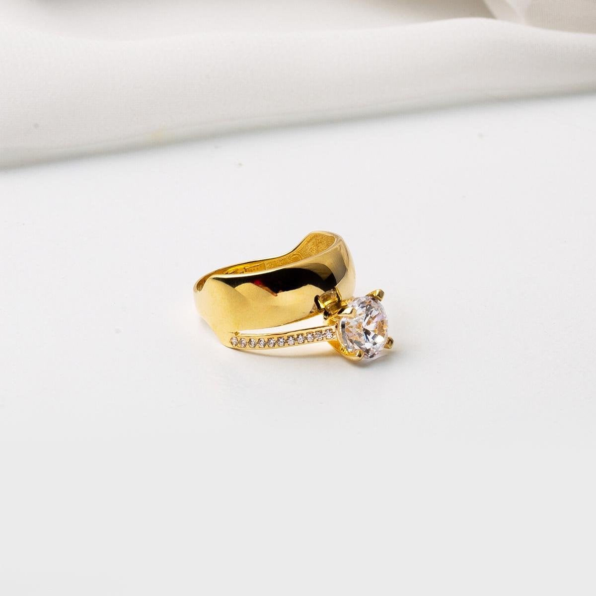 14K Yellow Gold Solitaire Wedding Band Cubic Zirconia Ring