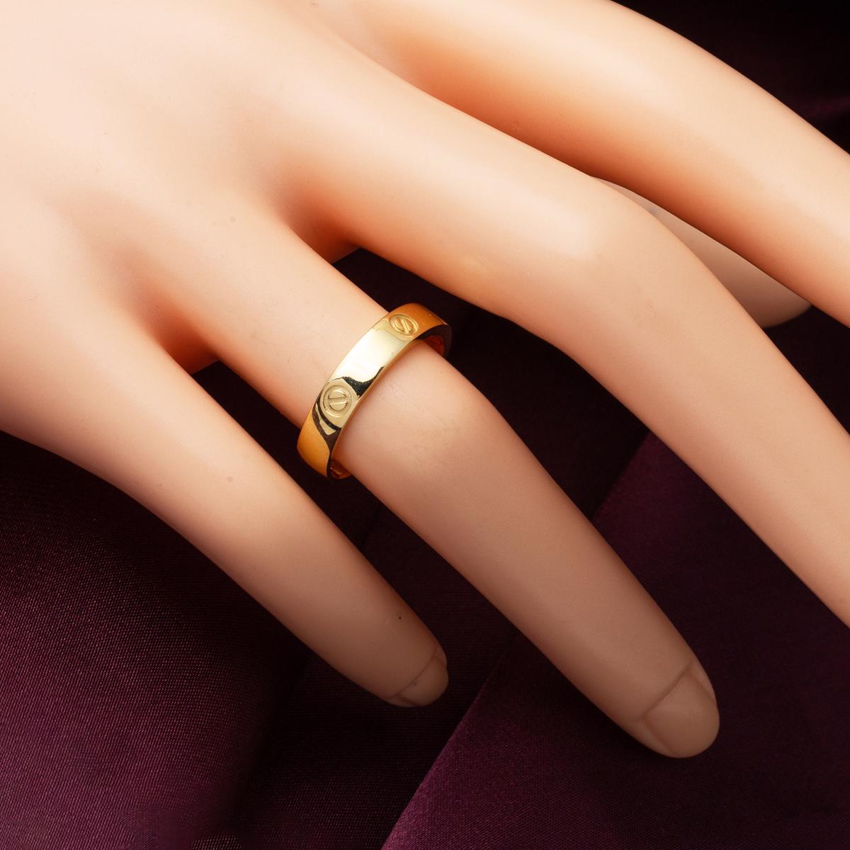 14K Yellow Gold Screw Back Ring
