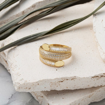 14K Yellow Gold Baguette Cubic Zirconia Women's Ring (3.03 g)