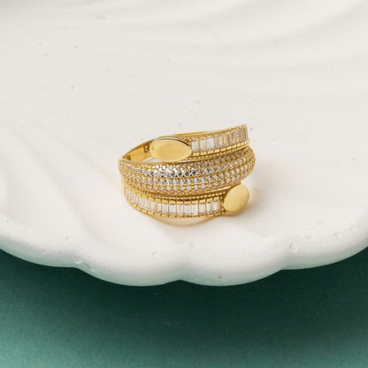 14K Yellow Gold Baguette Cubic Zirconia Women's Ring (3.03 g)