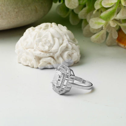 14K White Gold Baguette Cubic Zirconia Ring (4.08 g)