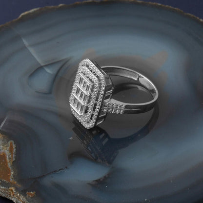 14K White Gold Baguette Cubic Zirconia Ring (2.71 g)
