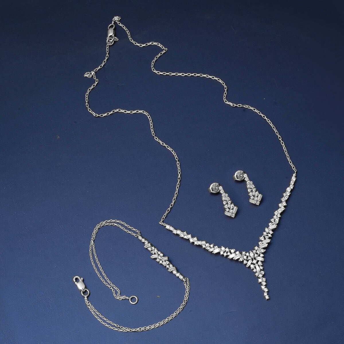 14K White Gold Cubic Zirconia Design Promise Set