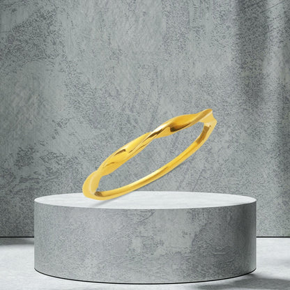 14K Yellow Gold Twisted Ring (1.15 g)