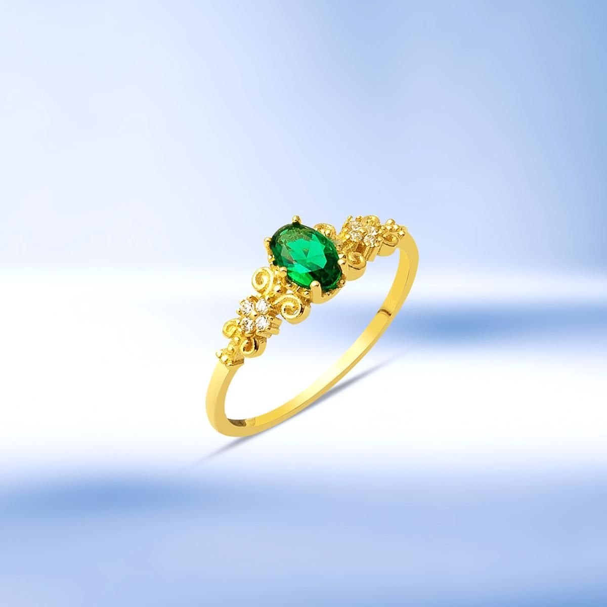 14K Yellow Gold Flower Motif Green Cubic Zirconia Ring