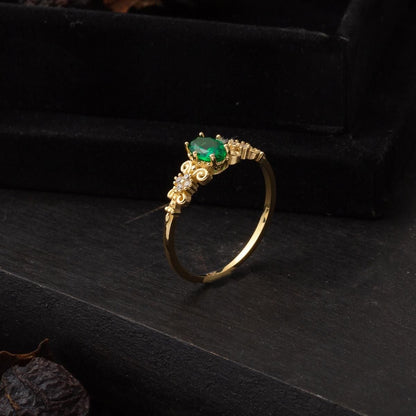 14K Yellow Gold Flower Motif Green Cubic Zirconia Ring