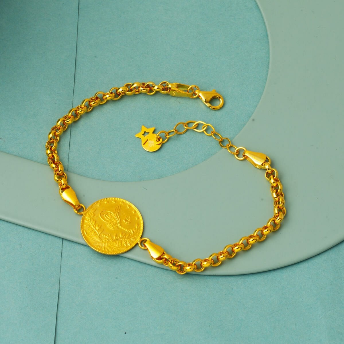 14K Yellow Gold Rolo Chain Half Ottoman Resat Coin Bracelet