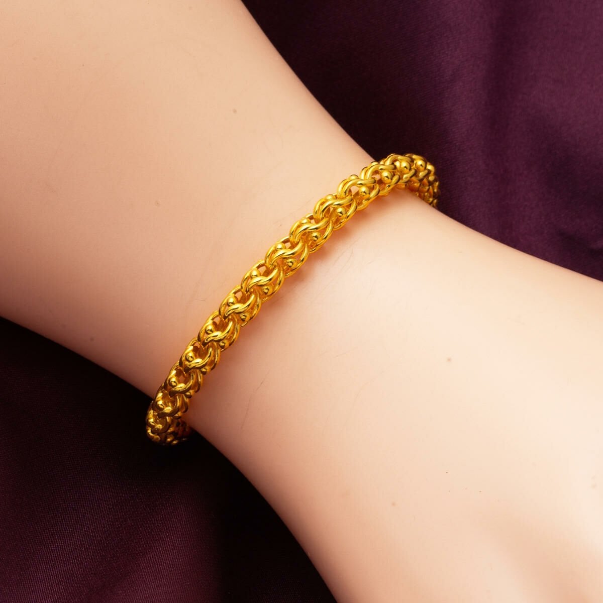 14K Yellow Gold Guverse Chain Bracelet
