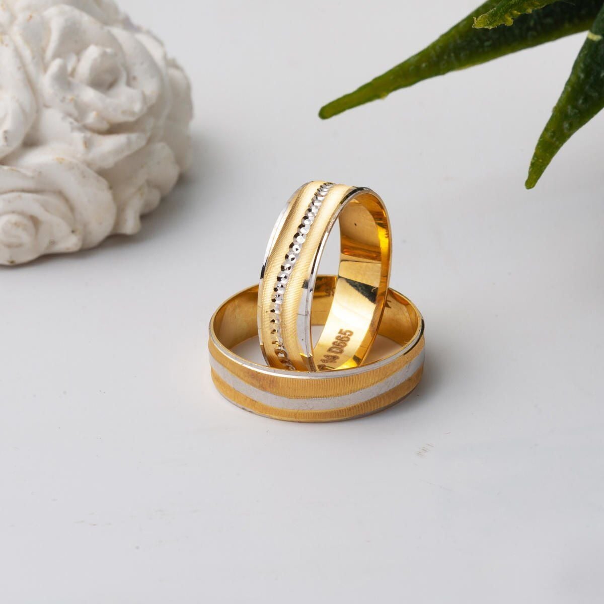 14K Yellow Gold Two-Tone Men's Wedding Band