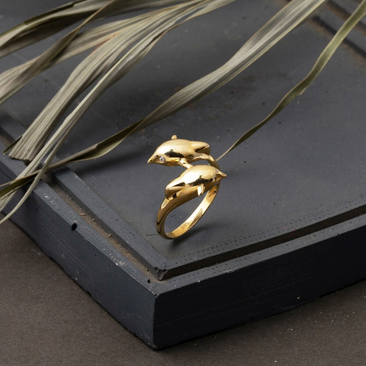 14K Yellow Gold Double Dolphin Cubic Zirconia Ring