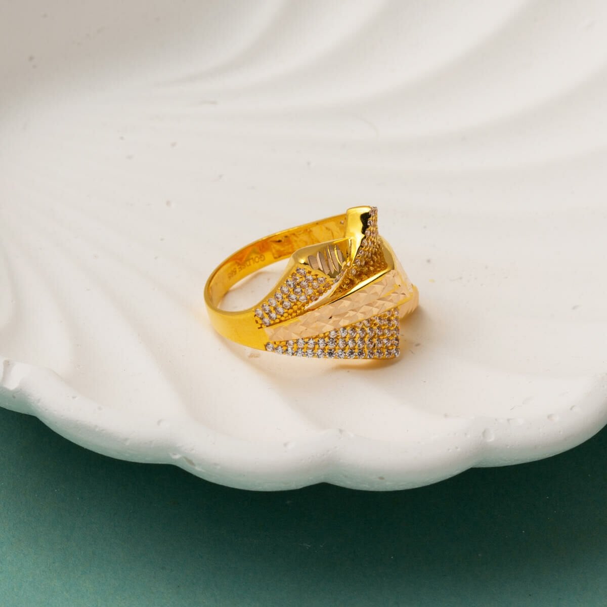 14K Yellow Gold Women's Hand Engraved Cubic Zirconia Ring