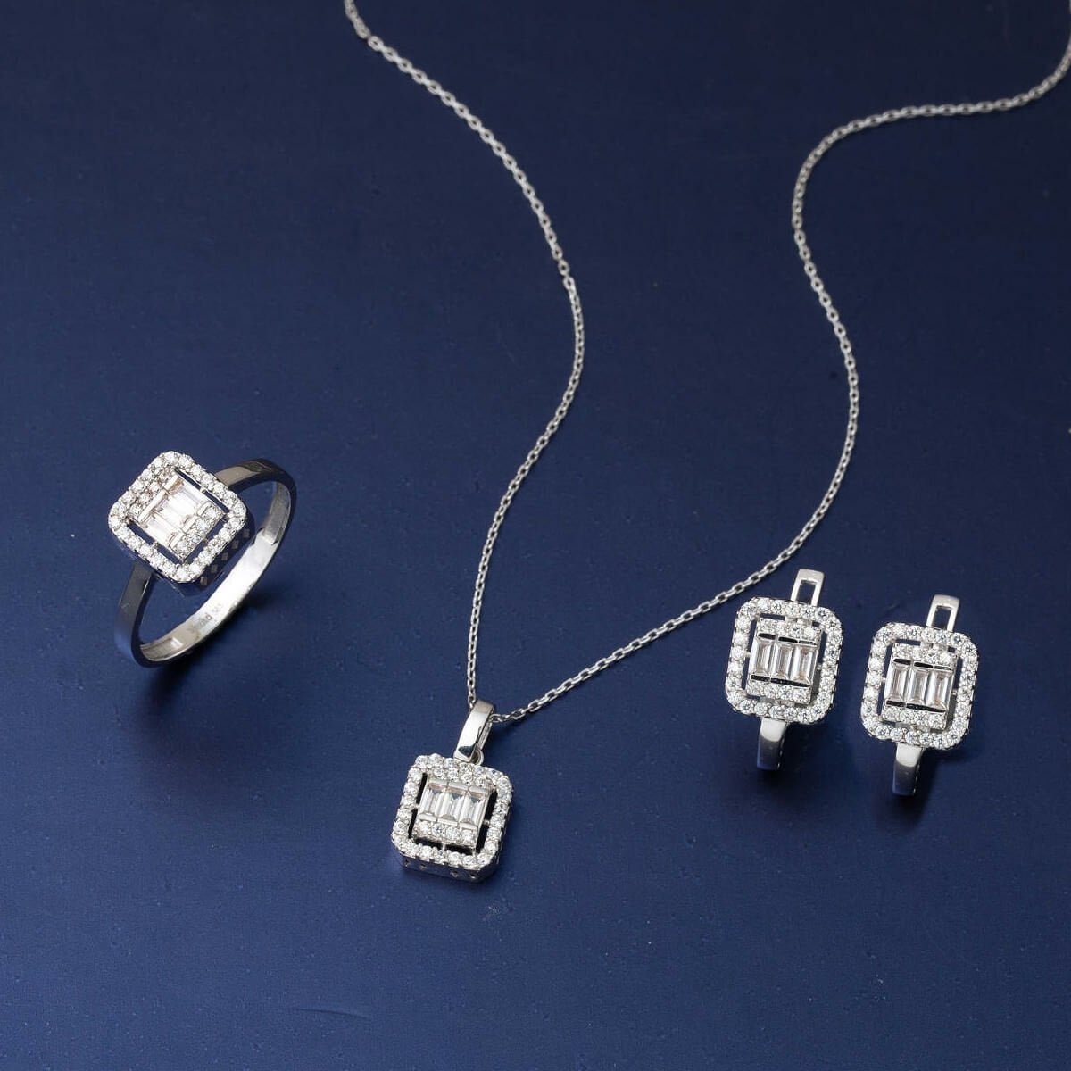 14K White Gold Classic Baguette Cubic Zirconia Set