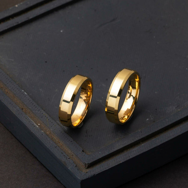 14K Yellow Gold Classic Square-Cut Double Wedding Band 5 mm