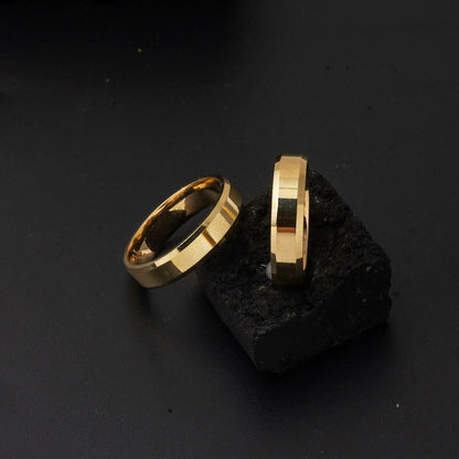 14K Yellow Gold Classic Square-Cut Men's Wedding Band 5 mm