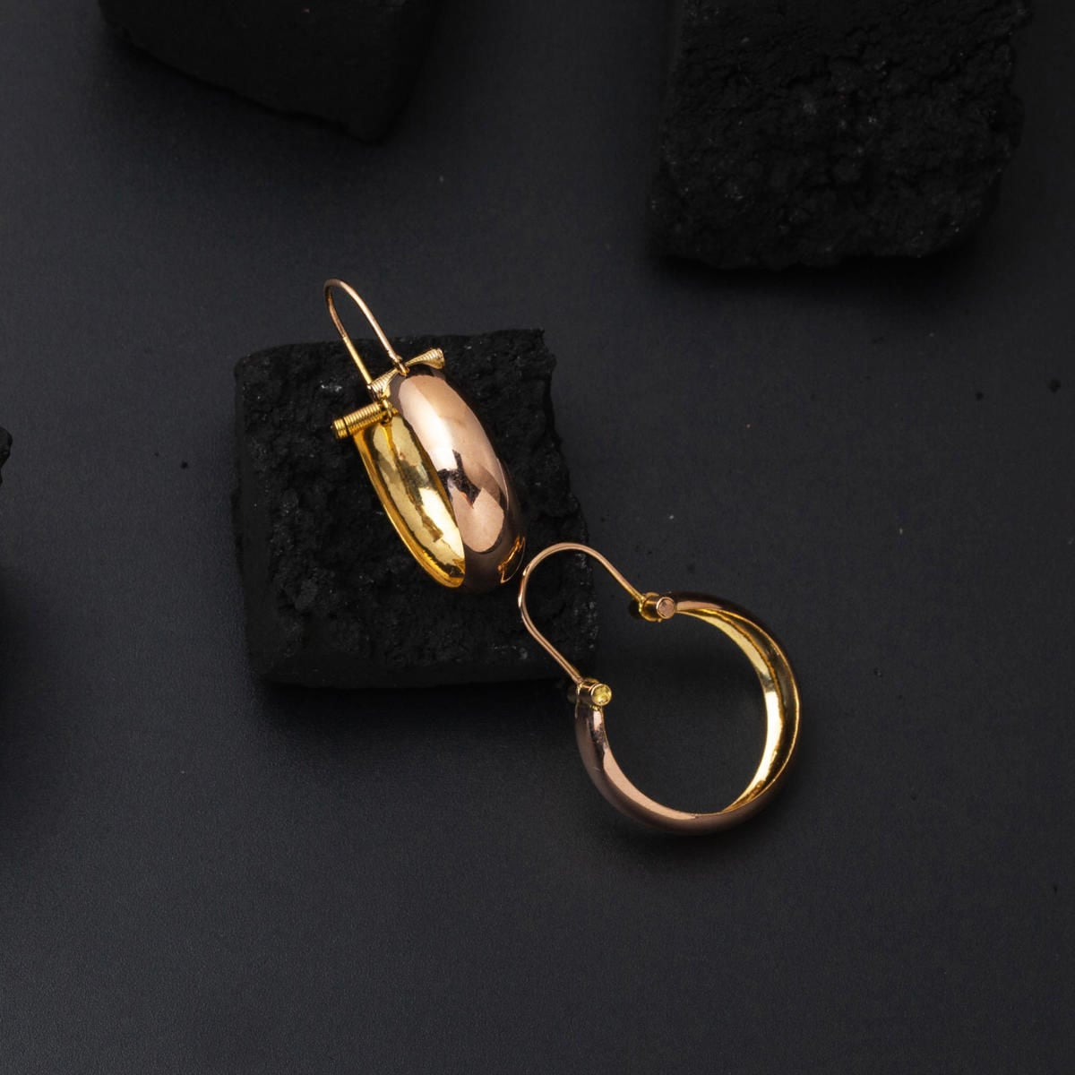 14K Rose Gold Classic Oval Aleppo Weave Earrings