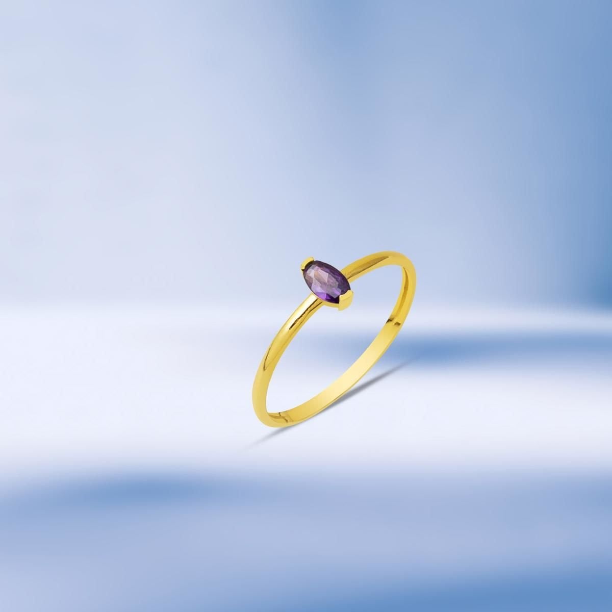 14K Yellow Gold Oval Purple Cubic Zirconia Ring