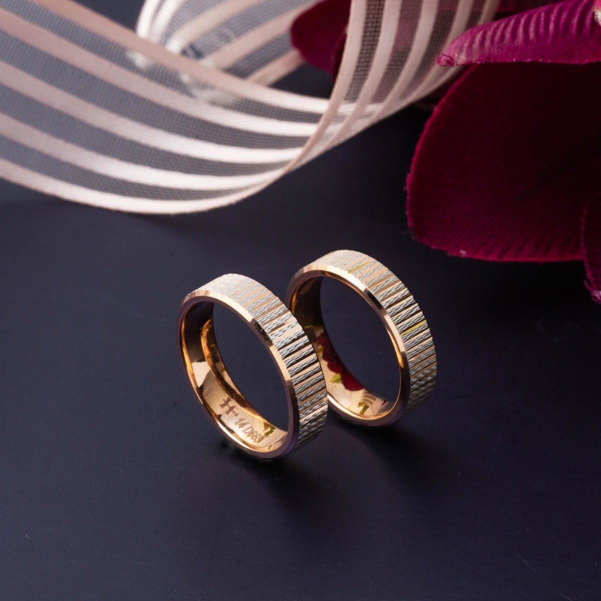 14K Rose Gold Men's Modern Wedding Band Ring