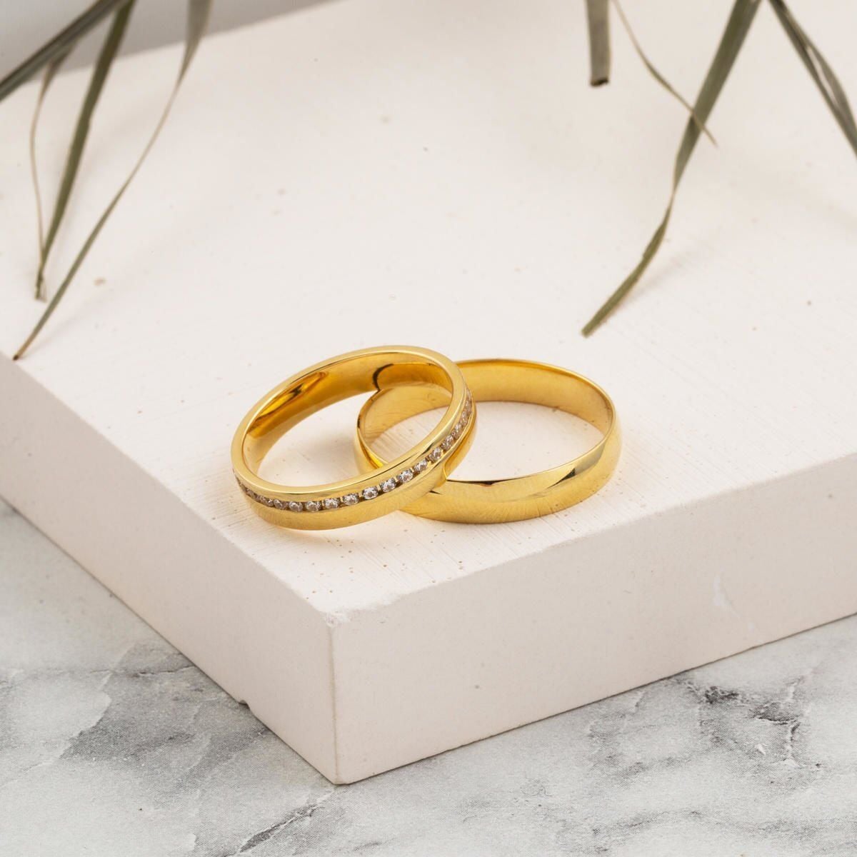 14K Yellow Gold Women's Full Eternity Cubic Zirconia Wedding Band