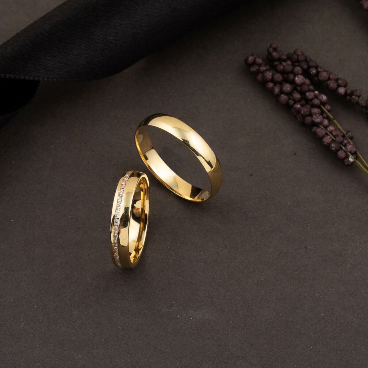 14K Yellow Gold Women's Full Eternity Cubic Zirconia Wedding Band