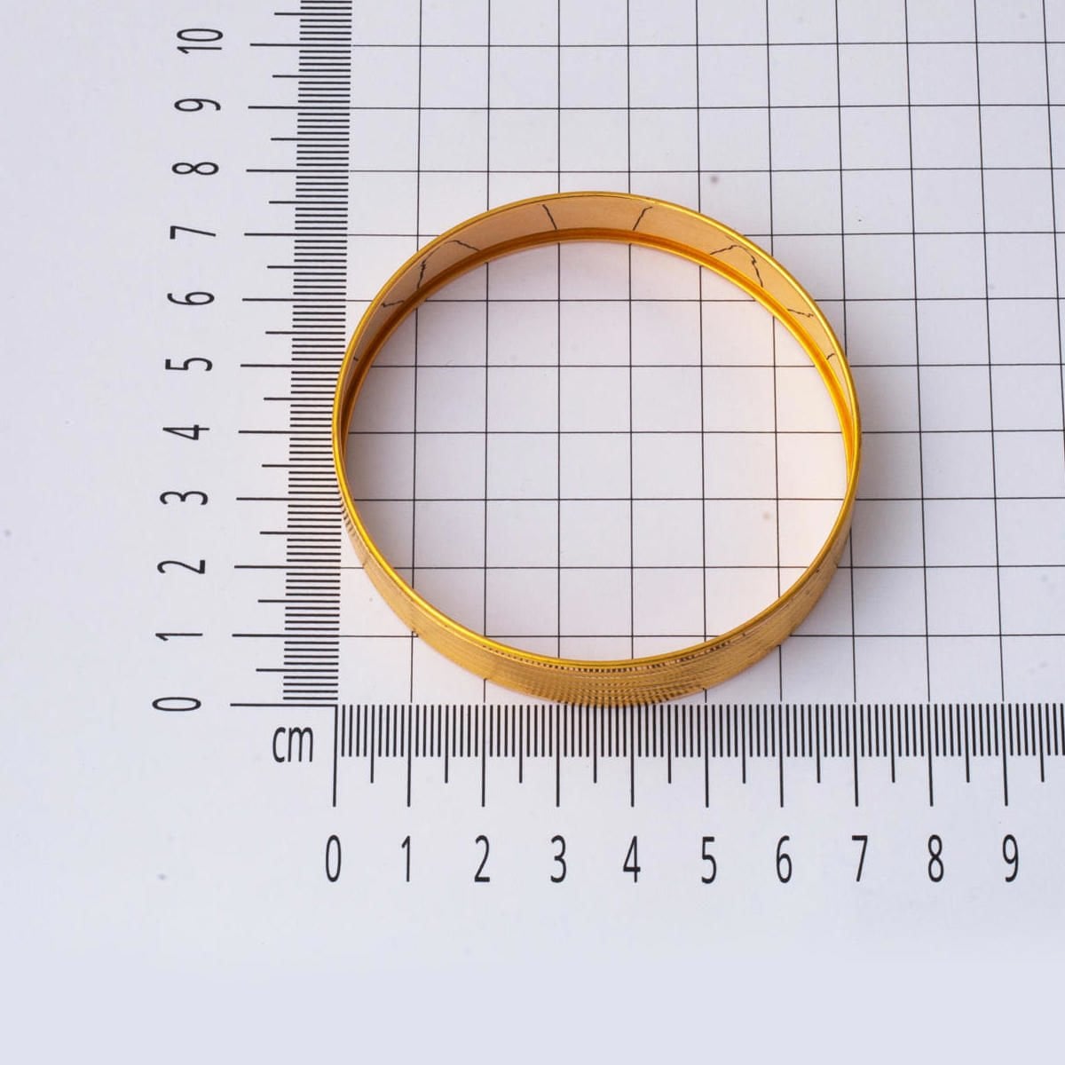 14K Yellow Gold Trabzon Mesh Bangle