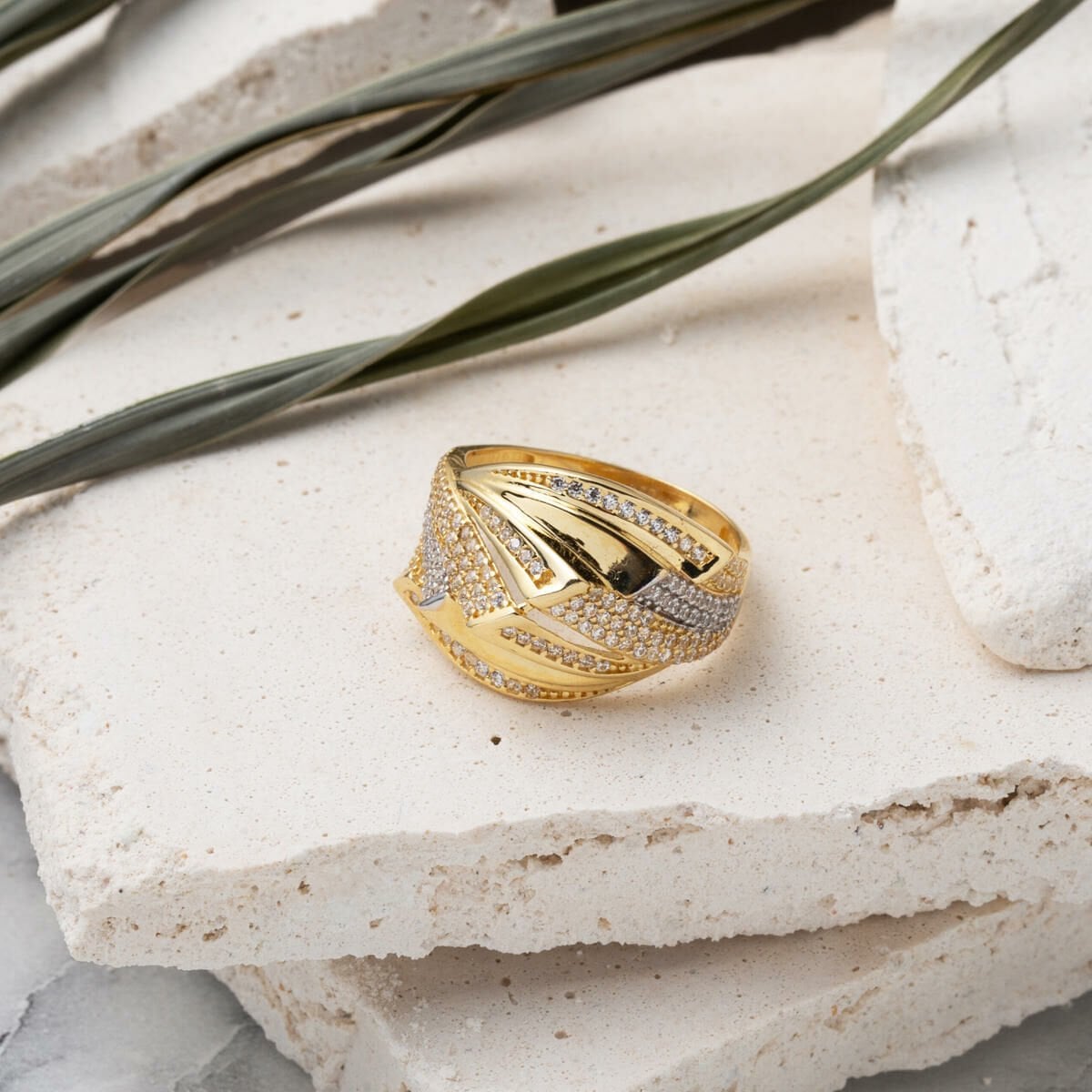 14K Yellow Gold Trendy Design Cubic Zirconia Ring