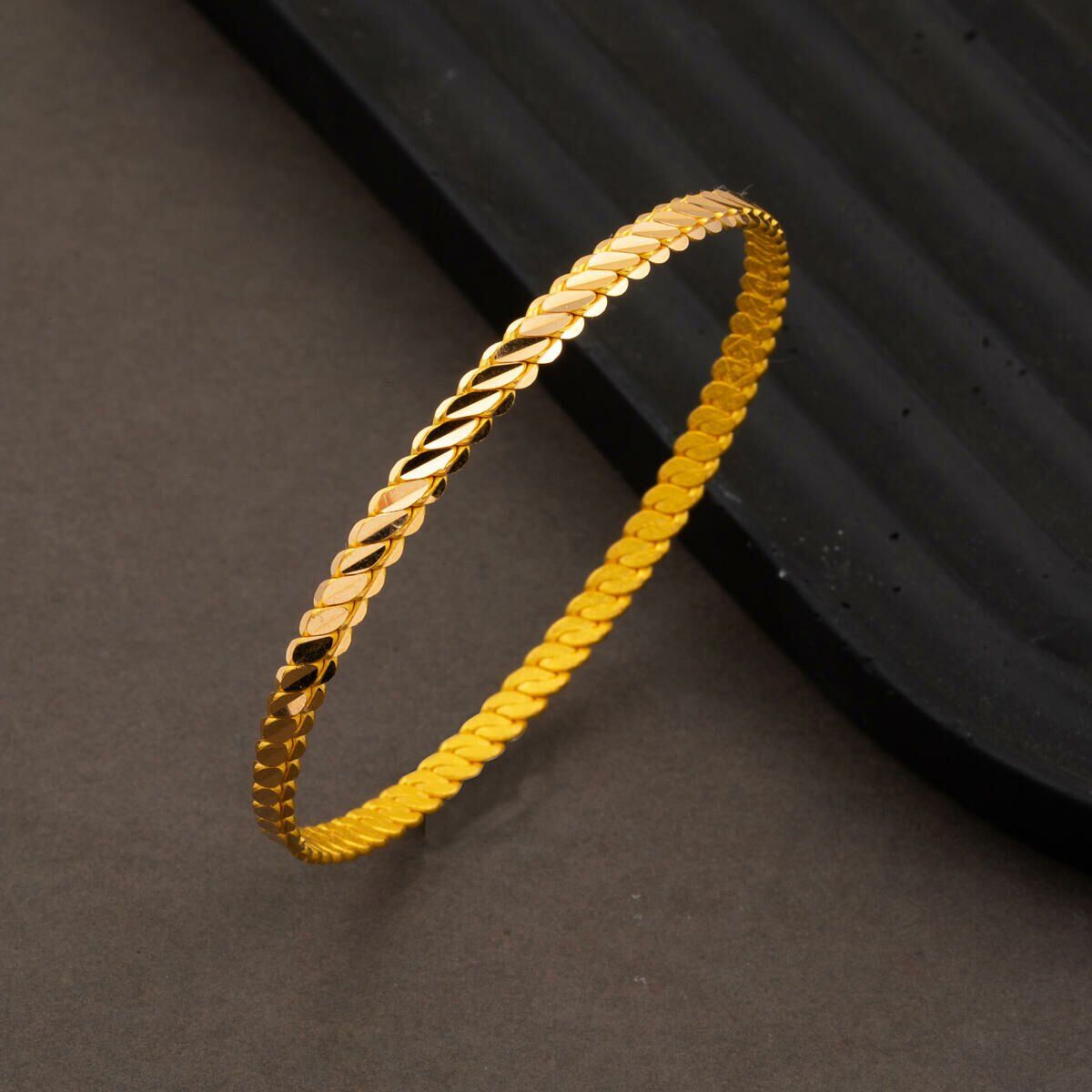 22K Yellow Gold 3-Piece Adana Twisted Bangle (14 g)