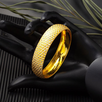 14K Yellow Gold 1.5 cm Wide Bangle