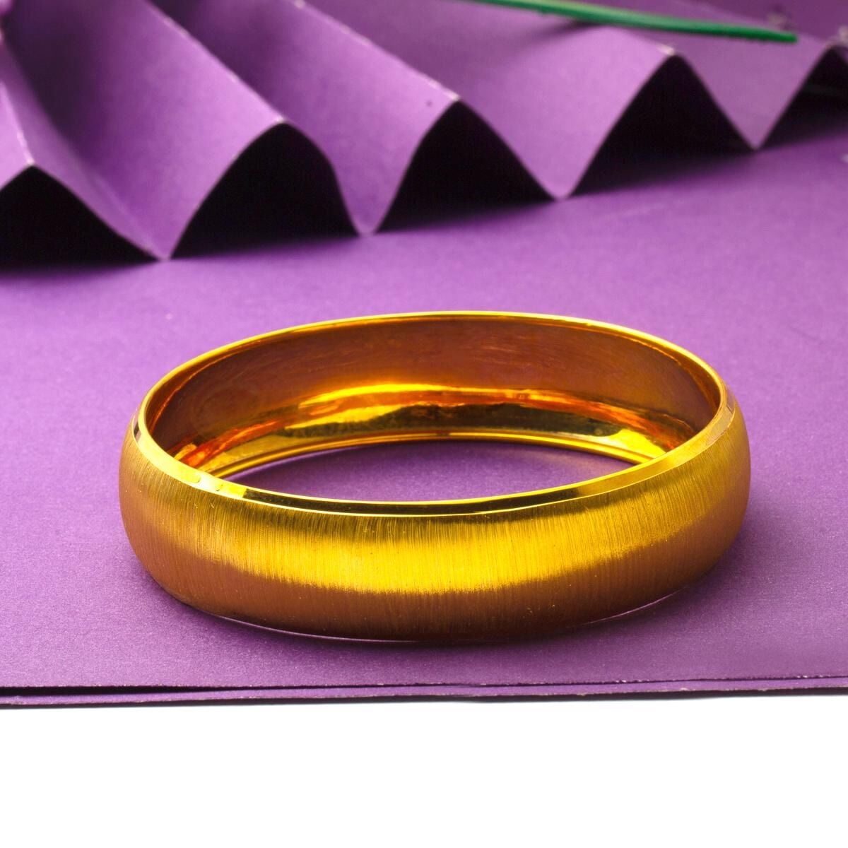 14K Yellow Gold Sandblasted 1.5 cm Bangle