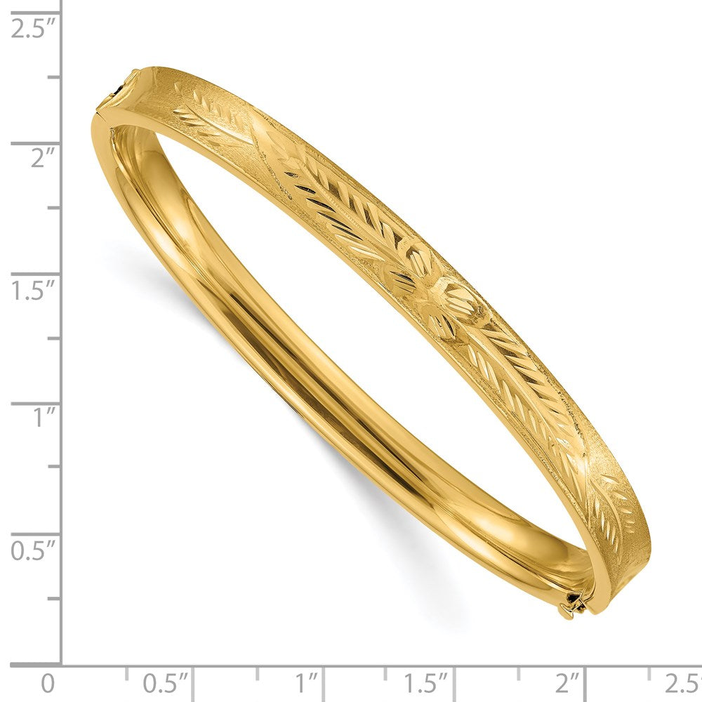 14K Yellow Gold 4/16 Oversize Diamond-cut Concave 6.00mm Hinged Oval Bangle Bracelet