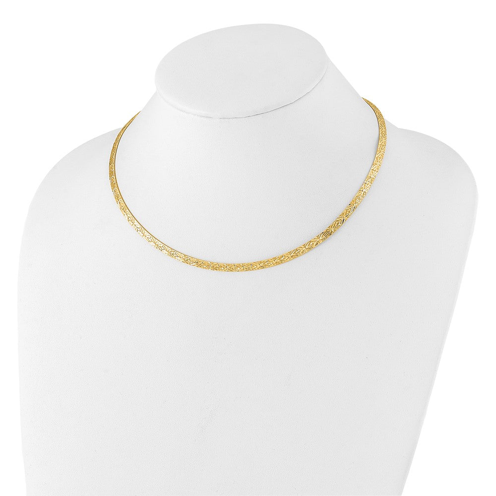 14K Yellow Gold Flat 4mm Fancy Diamond-cut Reversible to High Polished 17.25 Inch Omega Necklace