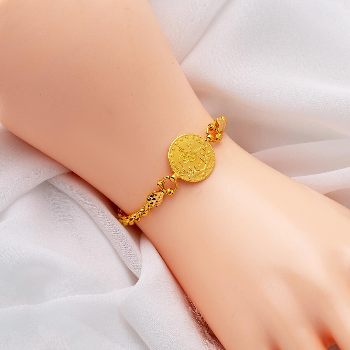 22K Yellow Gold Full Ottoman Resat Coin Bracelet (14.5 g)