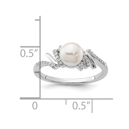 14K White Gold Polished 1/10 carat Diamond and White Freshwater Cultured Pearl Size 7 Ring